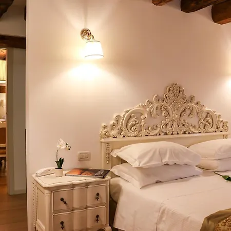 アル レデントーレ ディ *