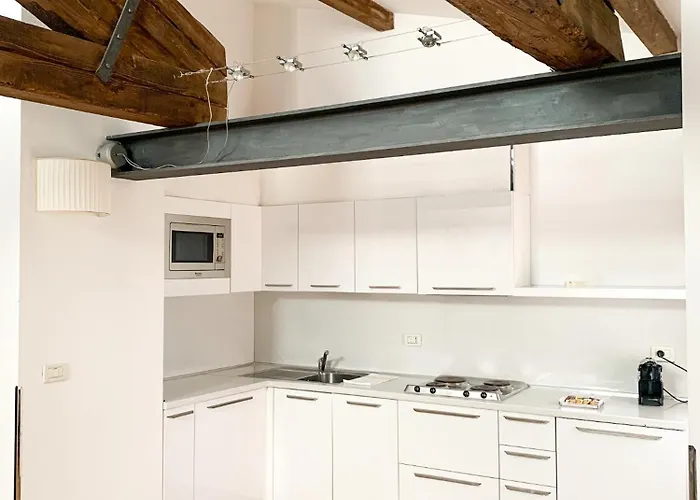 アル レデントーレ ディ *