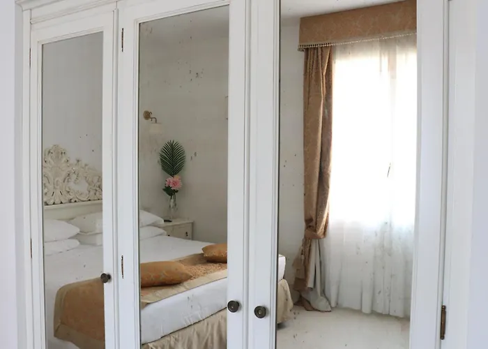 アパート アル レデントーレ ディ