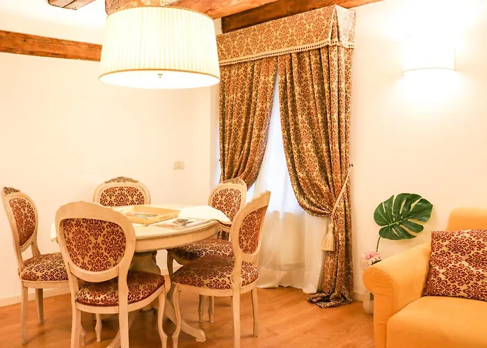 アル レデントーレ ディ *