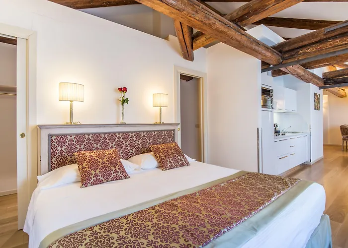 アル レデントーレ ディ アパート *