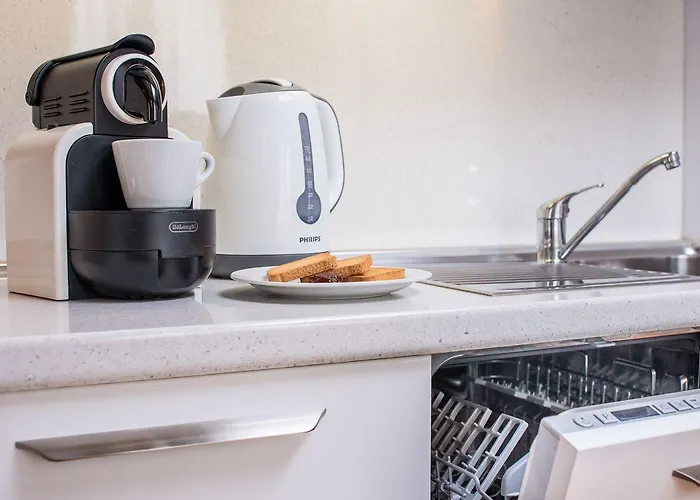 アル レデントーレ ディ *