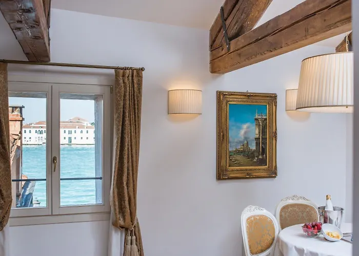 アル レデントーレ ディ * ヴェネツィア