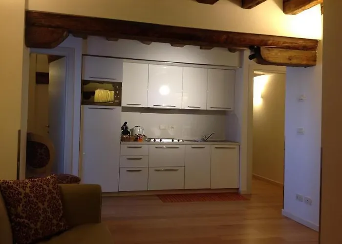 アル レデントーレ ディ *